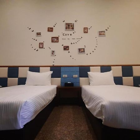 Sun Moon Lake Jinlongshan BnB Yuchi Bagian luar foto