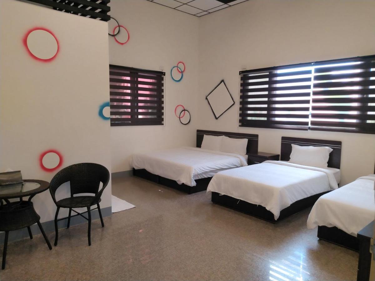 Sun Moon Lake Jinlongshan BnB Yuchi Bagian luar foto