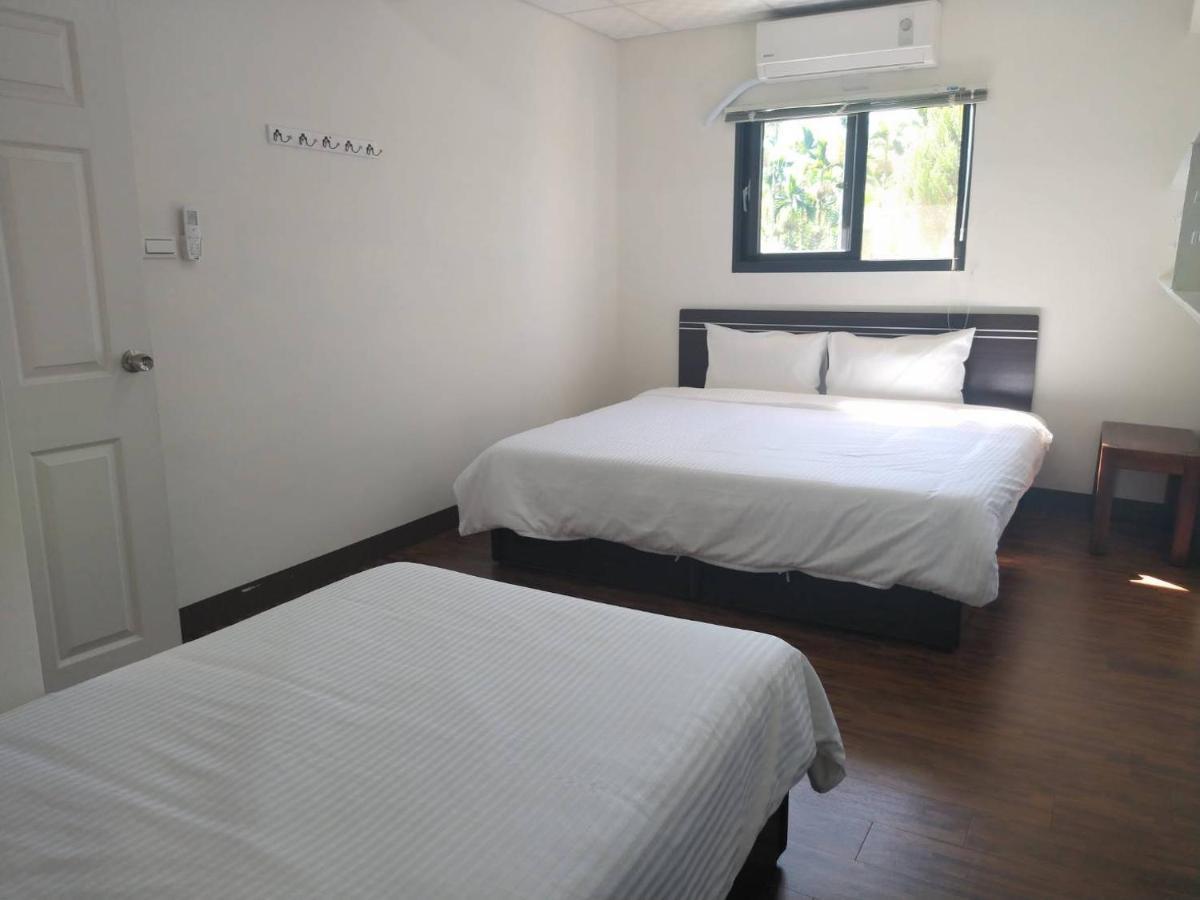 Sun Moon Lake Jinlongshan BnB Yuchi Bagian luar foto